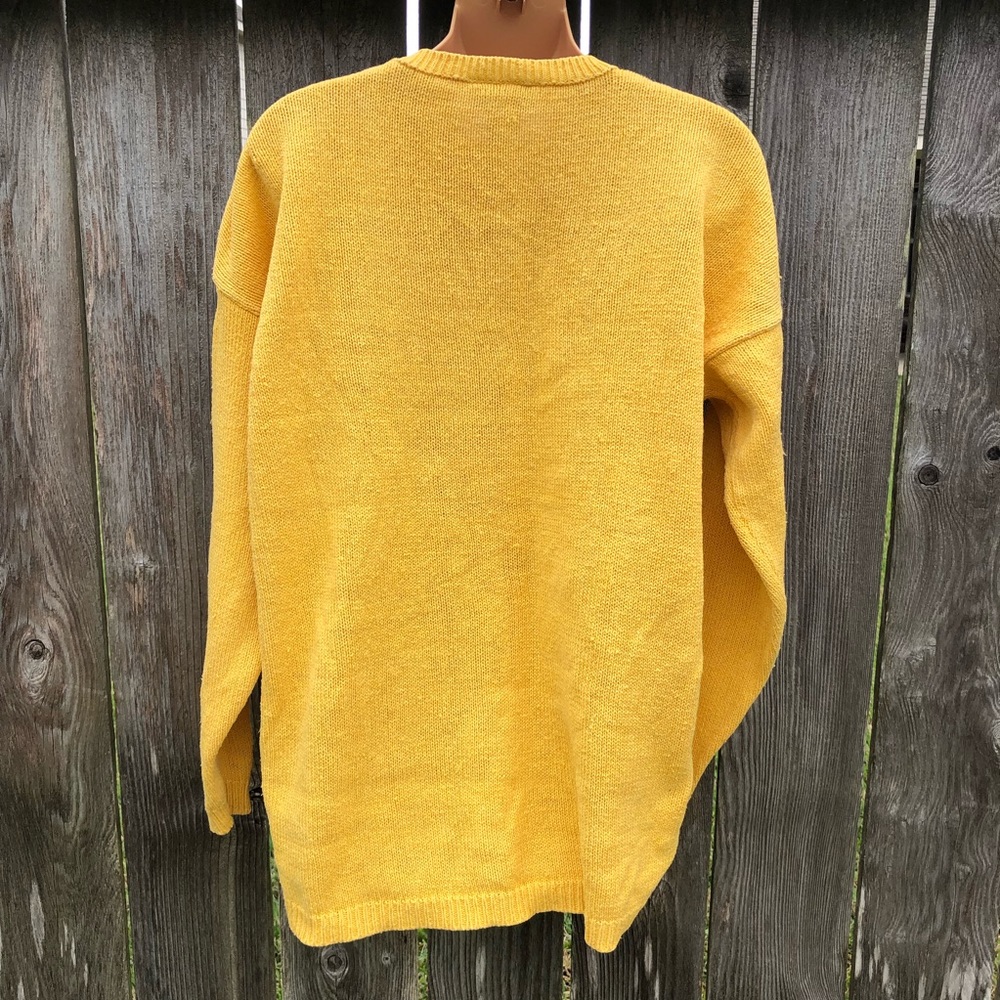 Suburbans M Vintage Yellow Sweater Purple Pansies - Picture 4 of 6
